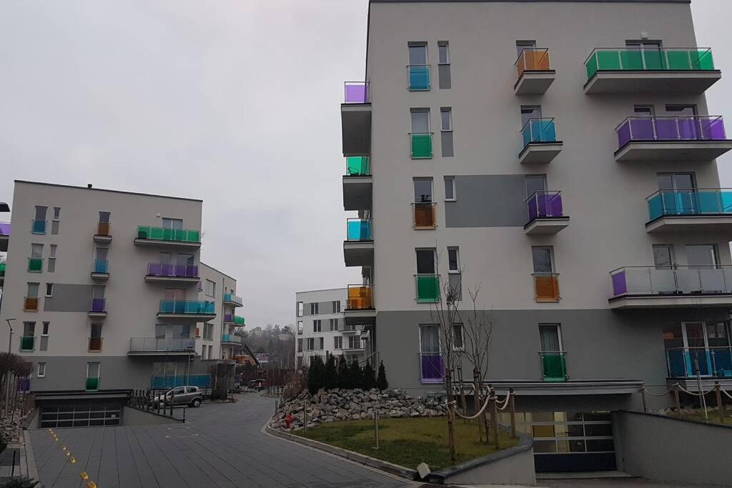 Apartament Nowoczesny Komfortowy Kustronia Z Garazem Balkonem Wanna Bílsko-Bělá Exteriér fotografie